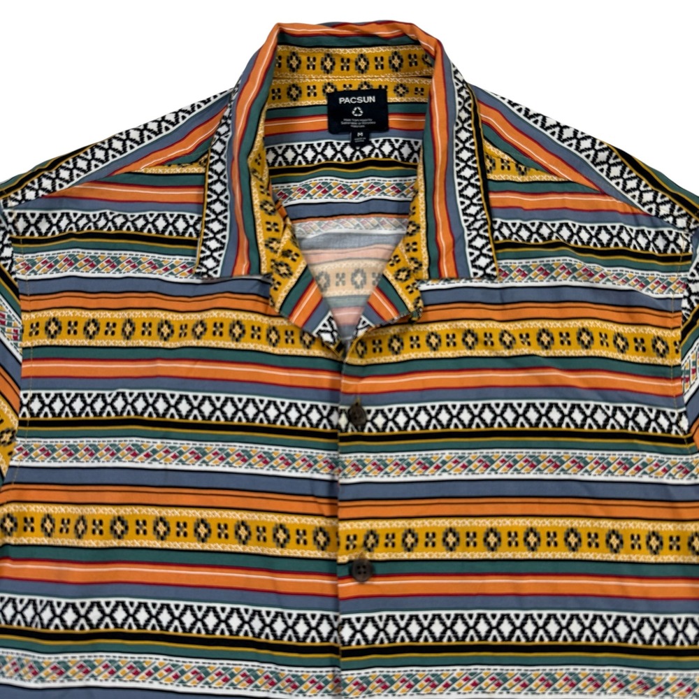 PacSun Camp Shirt Mens Medium Southwestern Aztec Stripe Recycled Rayon Button Up - Picture 5 of 9